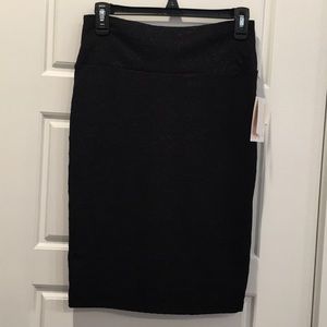 NEW LuLaRoe Black Rose Cassie Pencil Skirt
